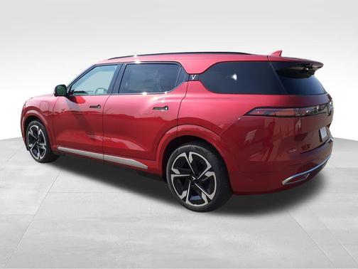 2024 VinFast VF 9 Plus