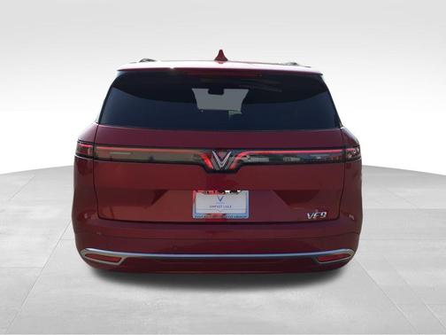 2024 VinFast VF 9 Plus