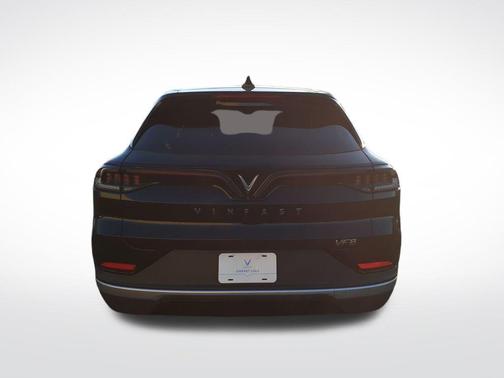 2023 VinFast VF 8 Eco