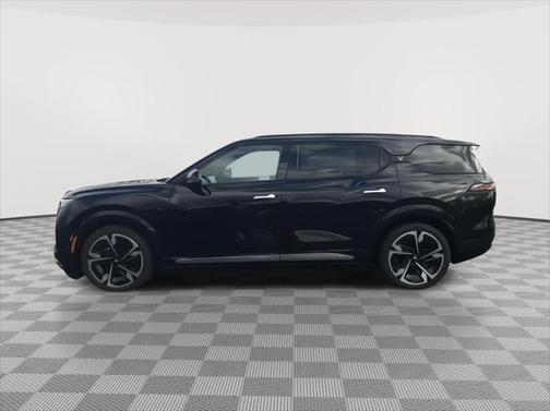 2024 VinFast VF 9 Plus