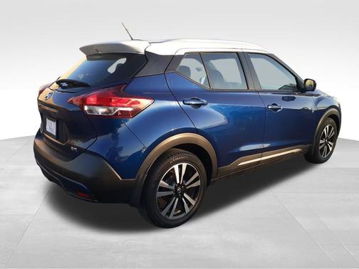 2018 Nissan Kicks SR