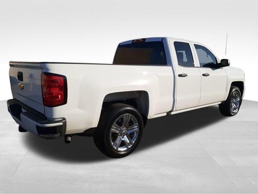 2017 Chevrolet Silverado 1500 Custom