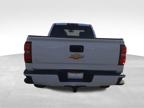 2017 Chevrolet Silverado 1500 Custom