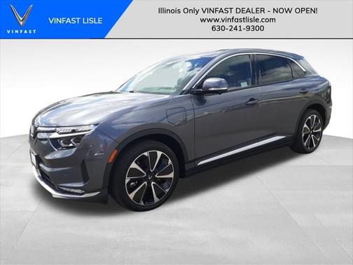 2025 VinFast VF 8 Plus