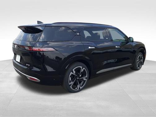 2024 VinFast VF 9 Plus
