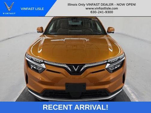 2023 VinFast VF 8 Plus