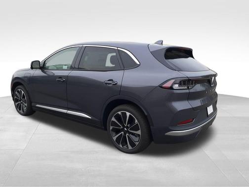 2025 VinFast VF 8 Plus