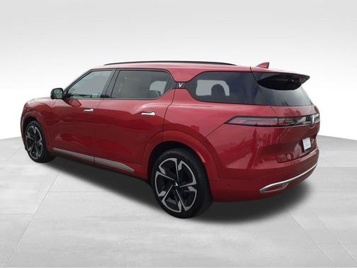 2024 VinFast VF 9 Plus