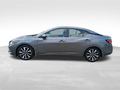 Gun Metallic 2023 Nissan Sentra SV