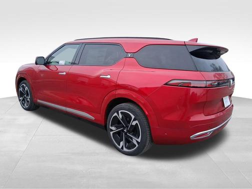 2024 VinFast VF 9 Plus