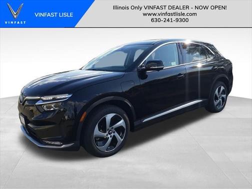2025 VinFast VF 8 Eco