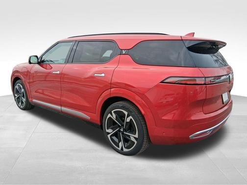 2024 VinFast VF 9 Plus