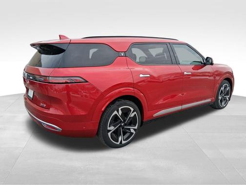 2024 VinFast VF 9 Plus