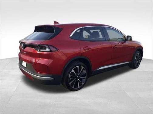 2025 VinFast VF 8 Plus