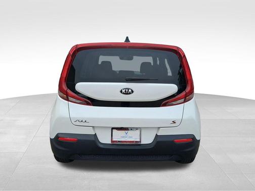 Snow White Pearl 2021 Kia Soul S