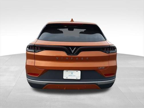 2023 VinFast VF 8 Plus