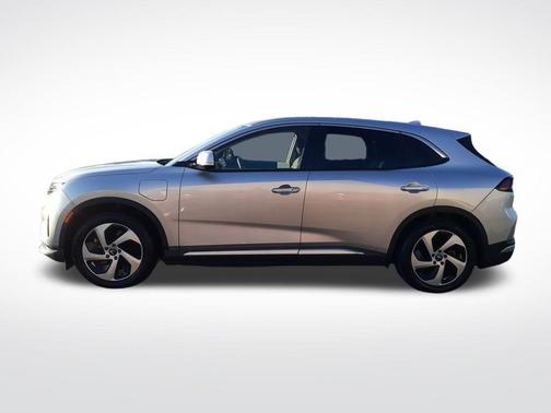 2023 VinFast VF 8 Eco