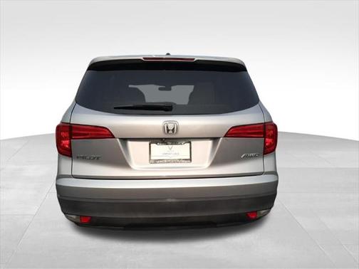 2016 Honda Pilot EX