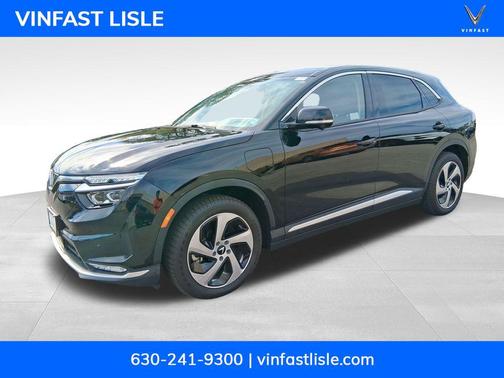Jet Black 2025 VinFast VF 8 Eco