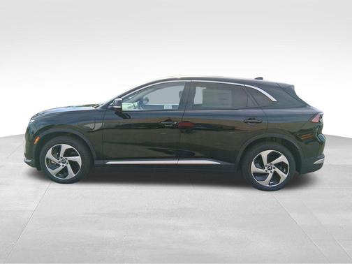 Jet Black 2025 VinFast VF 8 Eco