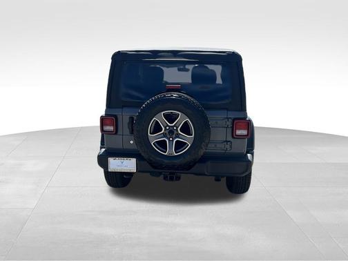 Sting-Gray Clearcoat 2018 Jeep Wrangler Sport S