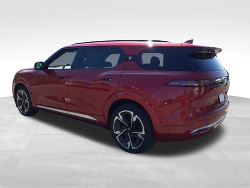 2024 VinFast VF 9 Plus