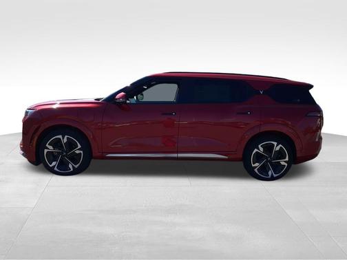 2024 VinFast VF 9 Plus