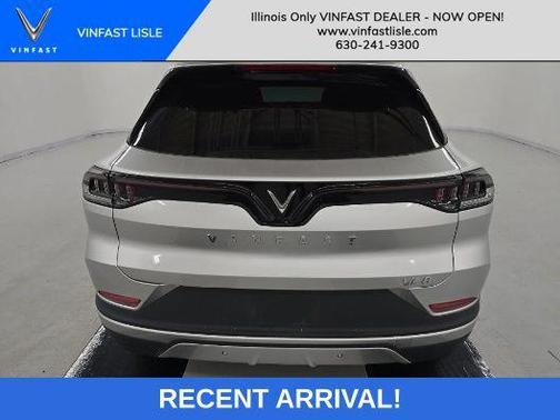 2023 VinFast VF 8 Plus