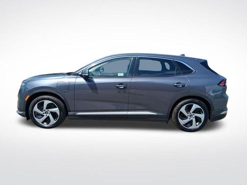 Neptune Gray Metallic 2023 VinFast VF 8 Eco