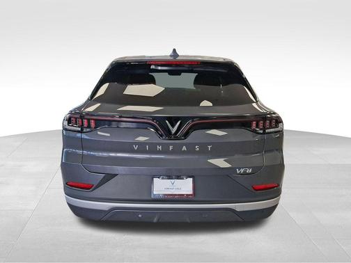 Neptune 2025 VinFast VF 8 Eco