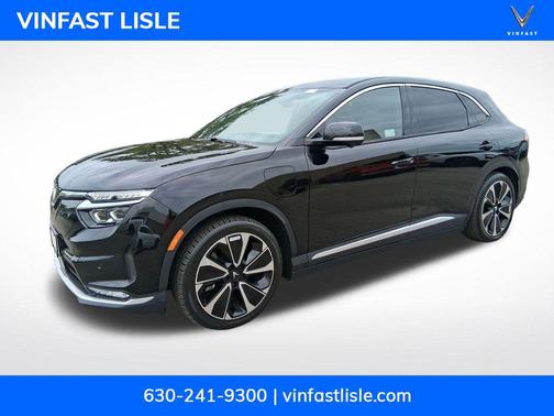Jet Black 2023 VinFast VF 8 Plus