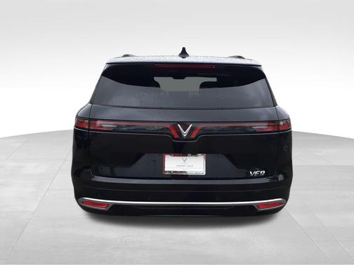 2024 VinFast VF 9 Plus