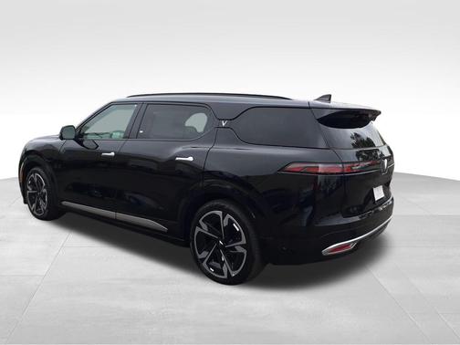 2024 VinFast VF 9 Plus