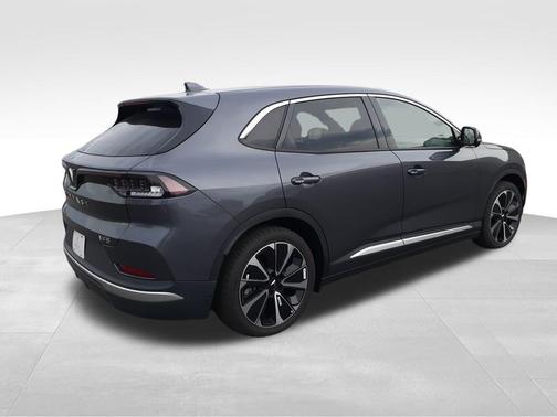 2023 VinFast VF 8 Plus