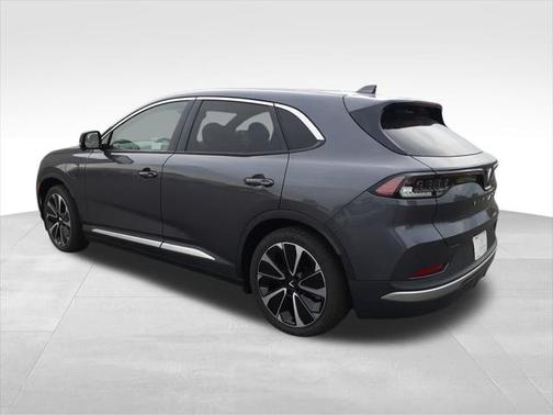 2023 VinFast VF 8 Plus