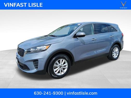 Everlasting Silver 2020 Kia Sorento LX