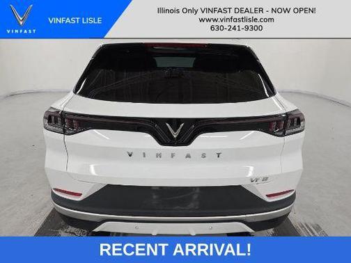 2023 VinFast VF 8 Plus