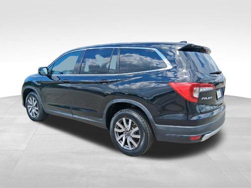 Crystal Black Pearl 2022 Honda Pilot AWD EX-L