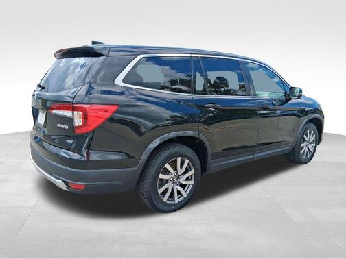 Crystal Black Pearl 2022 Honda Pilot AWD EX-L