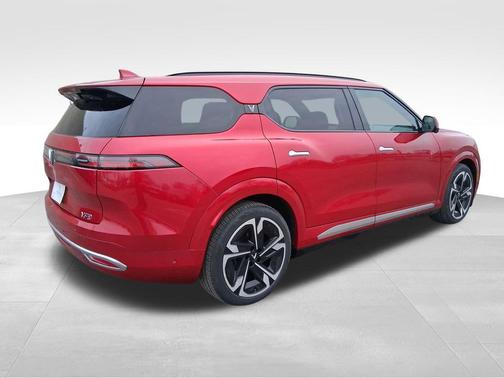 2024 VinFast VF 9 Plus