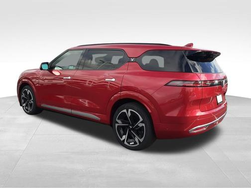 2024 VinFast VF 9 Plus