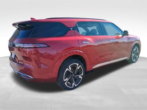 2024 VinFast VF 9 Plus