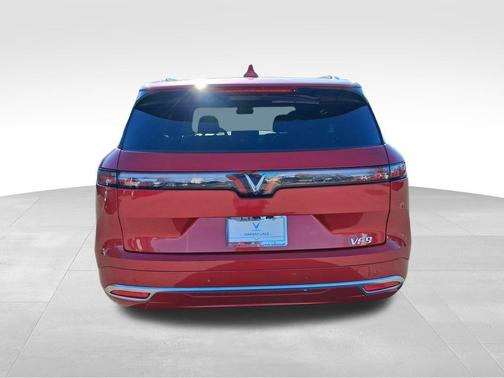 2024 VinFast VF 9 Plus