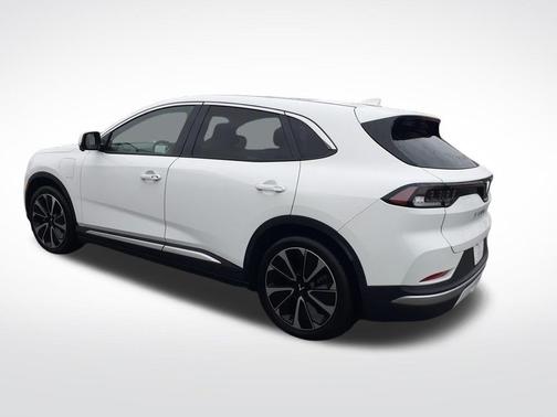 2023 VinFast VF 8 Plus