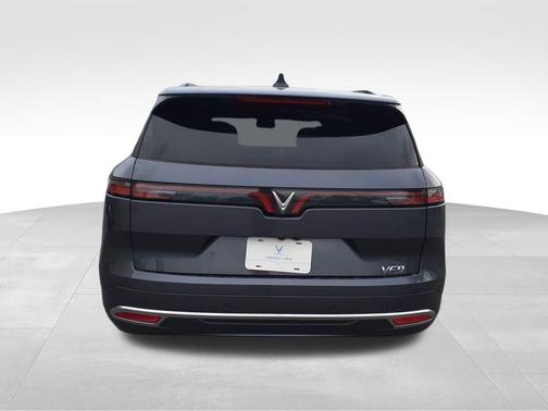 2024 VinFast VF 9 Plus