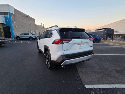 2024 Toyota RAV4 Adventure