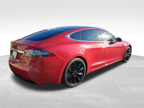 2021 Tesla Model S Long Range