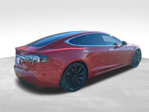 2021 Tesla Model S Long Range