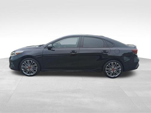 Aurora Black 2023 Kia Forte GT