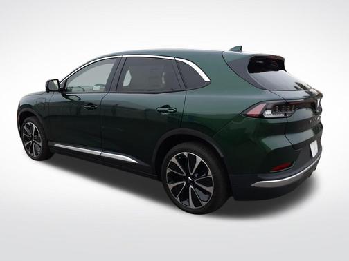 2023 VinFast VF 8 Plus